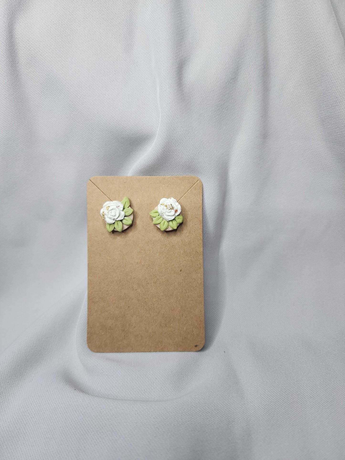 White Stud floral earrings